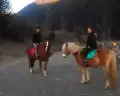 Gita a cavallo con Emma e Osman